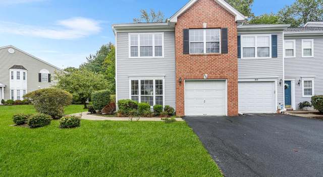 Photo of 204 Waldorf Dr, Princeton, NJ 08540