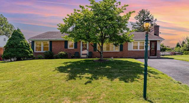 Photo of 116 Sunset View Dr, New Cumberland, PA 17070