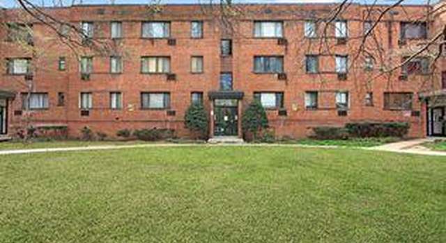 Photo of 4733 1st St SW #102, Washington, DC 20032