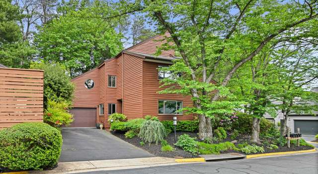 Photo of 2109 S Bay Ln, Reston, VA 20191