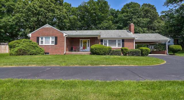 Photo of 25309 Woodfield Rd, Damascus, MD 20872