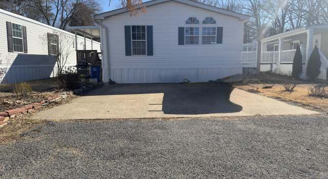 Photo of 302 Seven Oaks Ln, Lothian, MD 20711