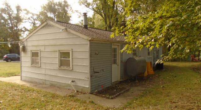 Photo of 8206 Holly Rd, Clearwater Beach, MD 21226