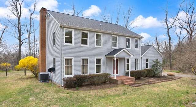 Photo of 12007 Briar Patch Rd, Hume, VA 22639