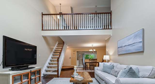 Photo of 2012 Quay Village Ct #202, Annapolis, MD 21403