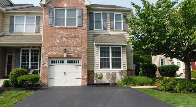 Photo of 947 Dutch Dr, Norristown, PA 19403