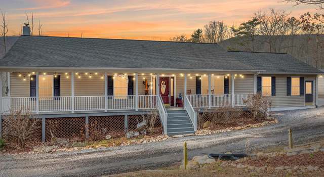 Photo of 5200 Woodstock Tower Rd, Fort Valley, VA 22652