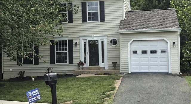 Photo of 4 Lakeside Dr, Stafford, VA 22554