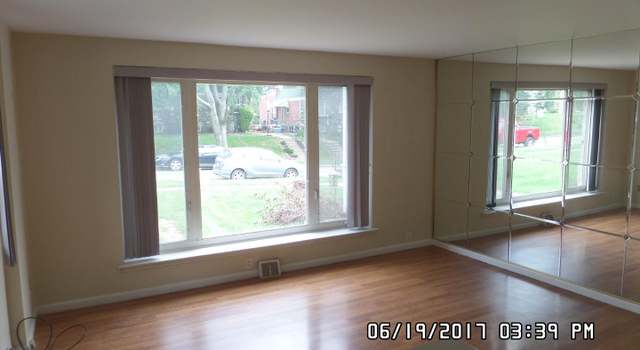 Photo of 537 Glen Valley Dr, Norristown, PA 19401