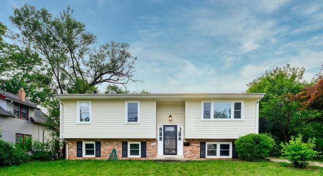 Photo of 4002 52nd St, Bladensburg, MD 20710