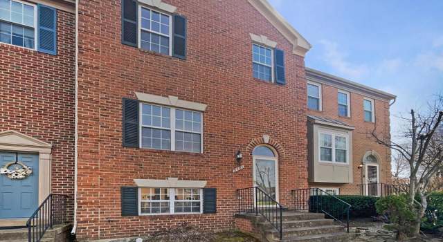 Photo of 5493 Middlebourne Ln, Centreville, VA 20120