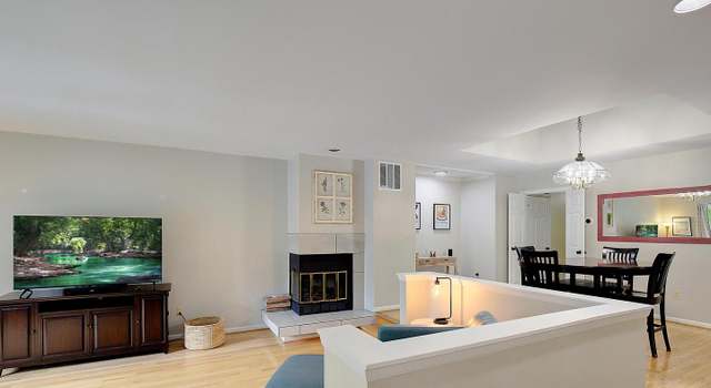Photo of 418 Cranes Roost Ct, Annapolis, MD 21409