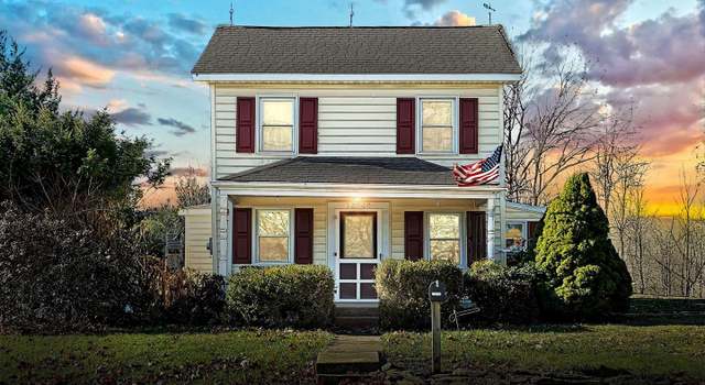 Photo of 13746 Cross Roads Ave, Felton, PA 17322