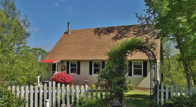 Photo of 72 Fannies Ln, Fredericksburg, VA 22405