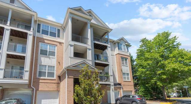 Photo of 12120 Garden Ridge Ln #302, Fairfax, VA 22030