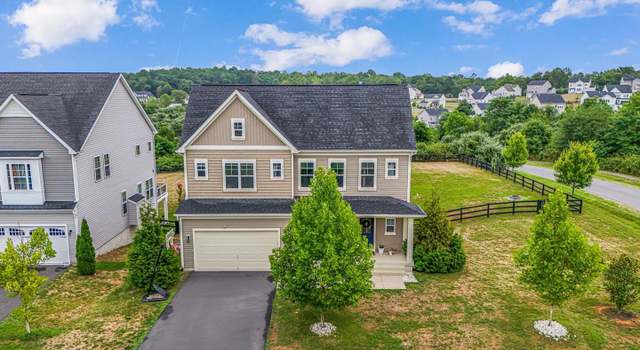 Photo of 18152 Ridgewood Pl, Round Hill, VA 20141