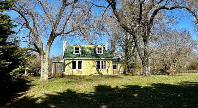 Photo of 2331 Orange Rd, Pratts, VA 22731