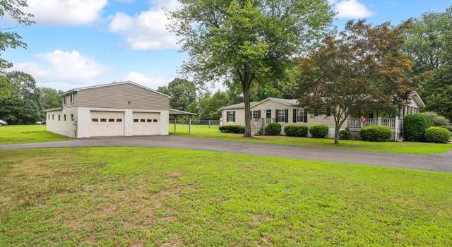 Property at 1850 York Ave, Williamstown, NJ 08094, 3 beds, 2 baths