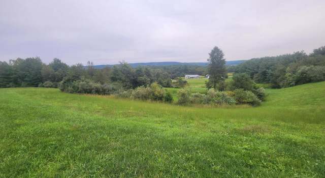 Photo of 179 Victoria Arms Cir, Kunkletown, PA 18058