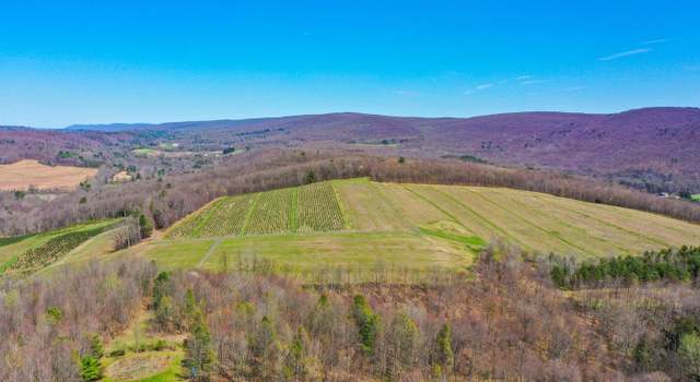 Photo of 34 Miller Rd, New Ringgold, PA 17960