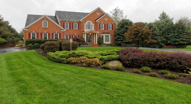 Photo of 6500 Fawn Hollow Pl, Centreville, VA 20120