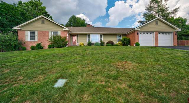 Photo of 13521 Spring Hill Dr, Hagerstown, MD 21742