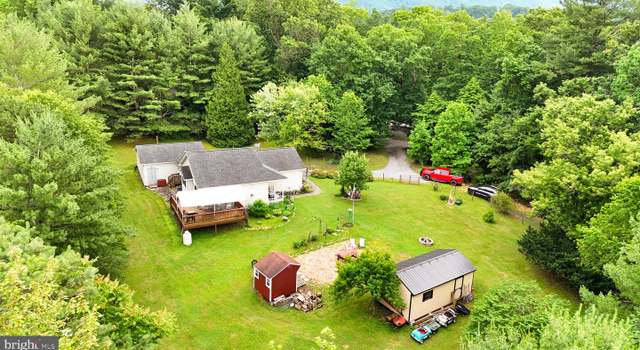 Photo of 343 Mill Farm Trl, Berkeley Springs, WV 25411