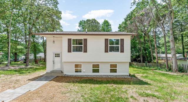 Property at 1235 Calvert Beach Rd, St Leonard, MD 20685, 3 beds, 1.5 baths