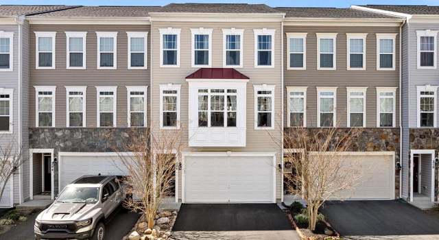Photo of 206 Upper Brook Ter, Purcellville, VA 20132