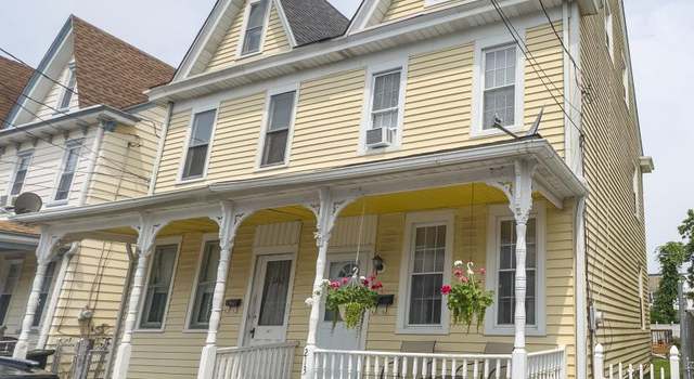 Photo of 213 Conover St, Burlington, NJ 08016