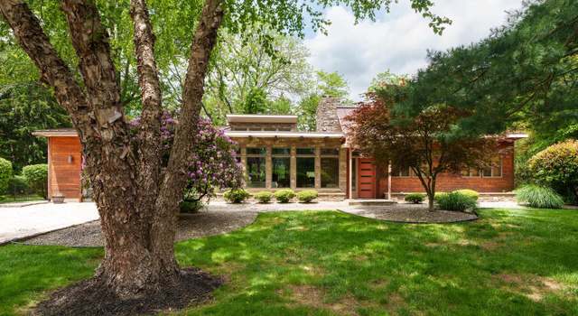 Photo of 319 Clarksville Rd, Princeton Junction, NJ 08550