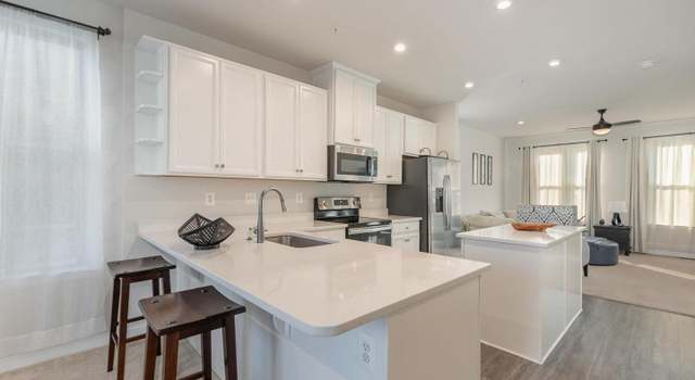 Photo of 213 S Newkirk St, Baltimore, MD 21224