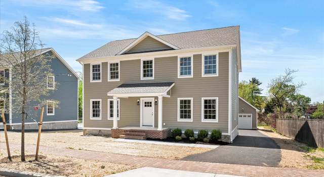 Photo of 440 Ellisdale Rd, Crosswicks, NJ 08515