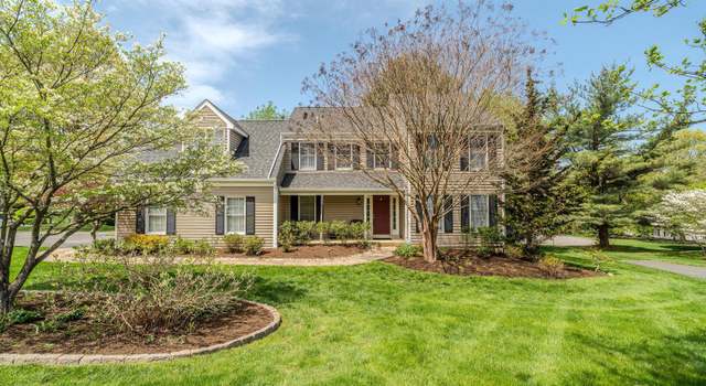 Photo of 276 Spring Run Ln, Downingtown, PA 19335