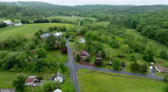 Photo of 1700 N Texter Mountain Rd, Reinholds, PA 17569