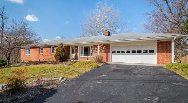 Photo of 129 Meade Dr, Winchester, VA 22602