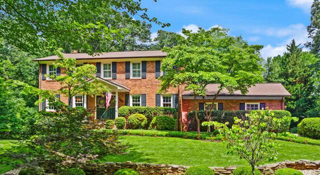 Photo of 3500 Willow Green Ct, Oakton, VA 22124