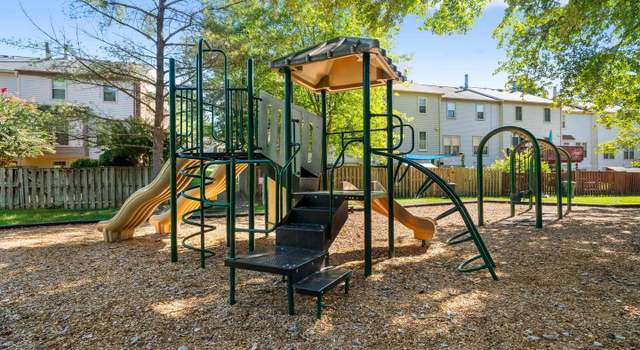Photo of 5638 Sutherland Ct, Burke, VA 22015