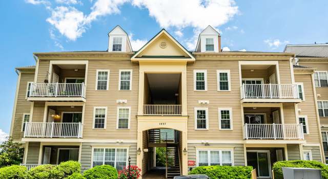 Photo of 1037 Gardenview Loop #304, Woodbridge, VA 22191