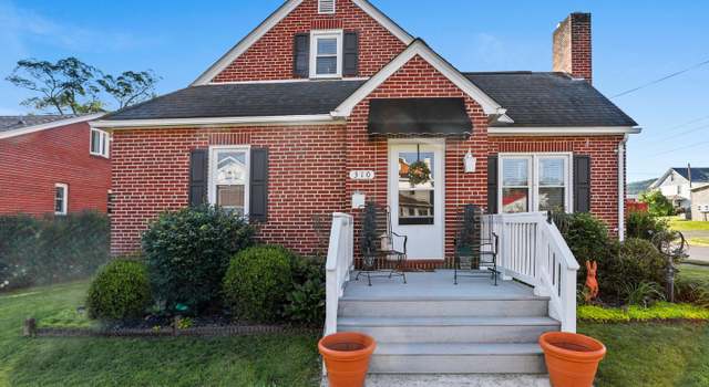 Photo of 310 N High St N, Romney, WV 26757