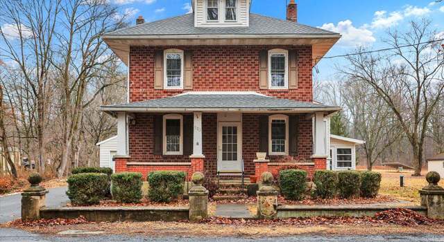 Photo of 583 Mohrsville Rd, Shoemakersville, PA 19555