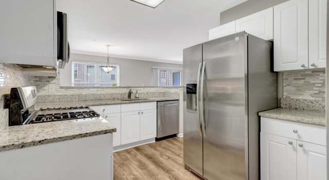 Photo of 4602 Superior Sq, Fairfax, VA 22033