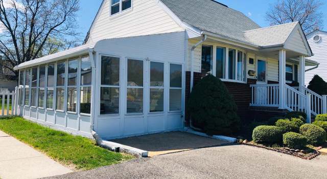Photo of 403 Ridgely Rd, Glen Burnie, MD 21061