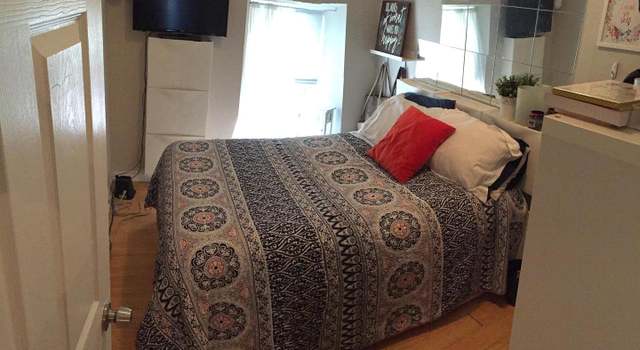 Photo of 4203 Main St, Philadelphia, PA 19127