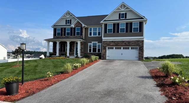 Photo of 36 Winifred Dr, Hanover, PA 17331