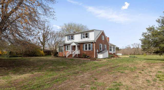 Photo of 5024 Waterview Rd, Water View, VA 23180