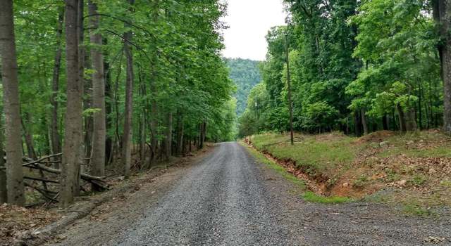 Photo of 40 A Rockview Ln, Great Cacapon, WV 25422