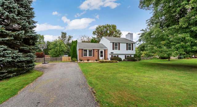 Photo of 4204 Garnet Dr, Middletown, MD 21769