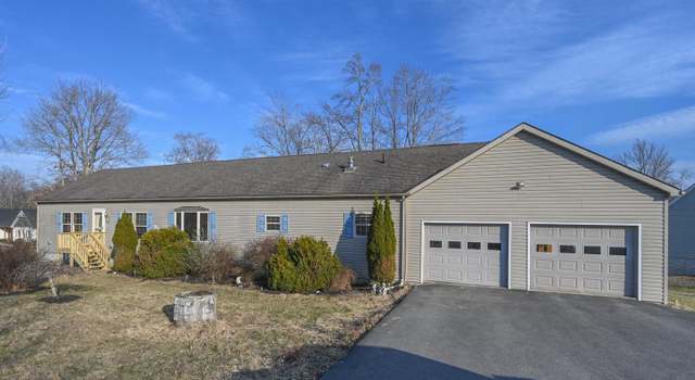 Photo of 707 Sunshine Dr, Oakland, MD 21550