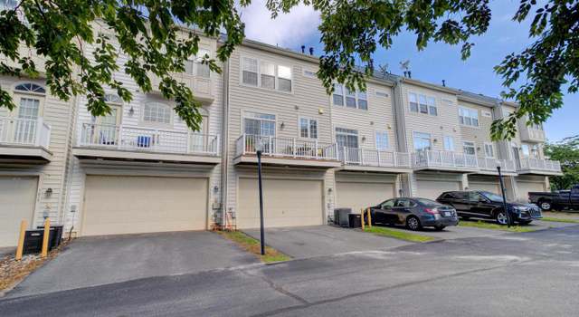 Photo of 7015 Little Thames Dr, Gainesville, VA 20155